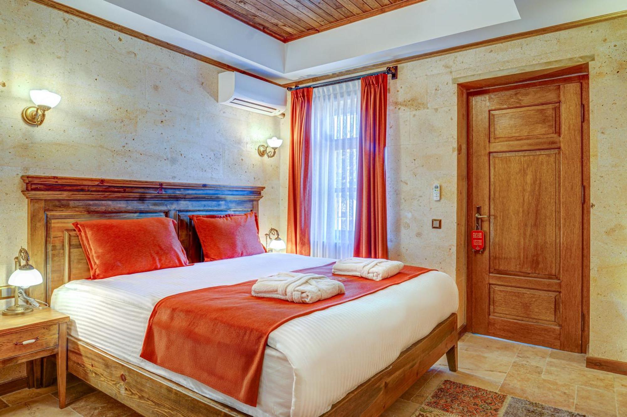 Unique Cappadocia Palace Göreme Esterno foto